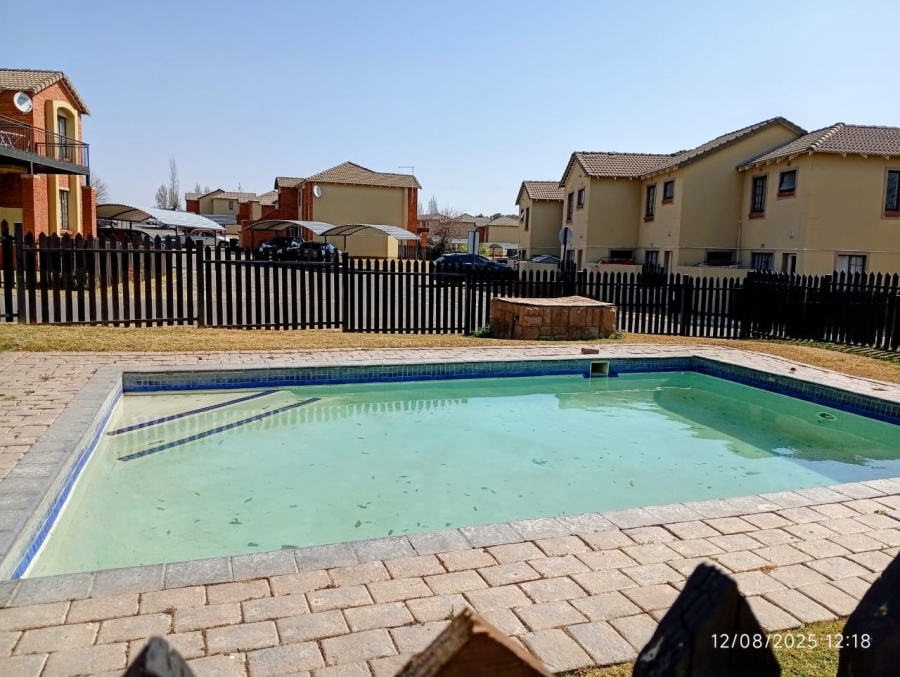 3 Bedroom Property for Sale in Hillside Free State
